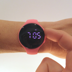 Designed to gently vibrate to remind a child to use the toilet, timed voiding, bladder emptying, medication & behavioural modification. Vibrating Reminder Watch. Bed Wetting Alarm Reminder Watch. Potty Training Toilet Timer Watch for Girls or Boys. Water Resistant Vibrating Alarm Watch. Toilet Training Watch. Vibrates to remind kids to go to the toilet.